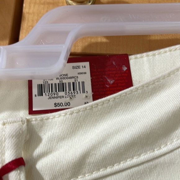 New Size 14 Jennifer Lopez High Rise Skinny cream jeans 62% cotton!!🍀🍀 - Picture 6 of 9